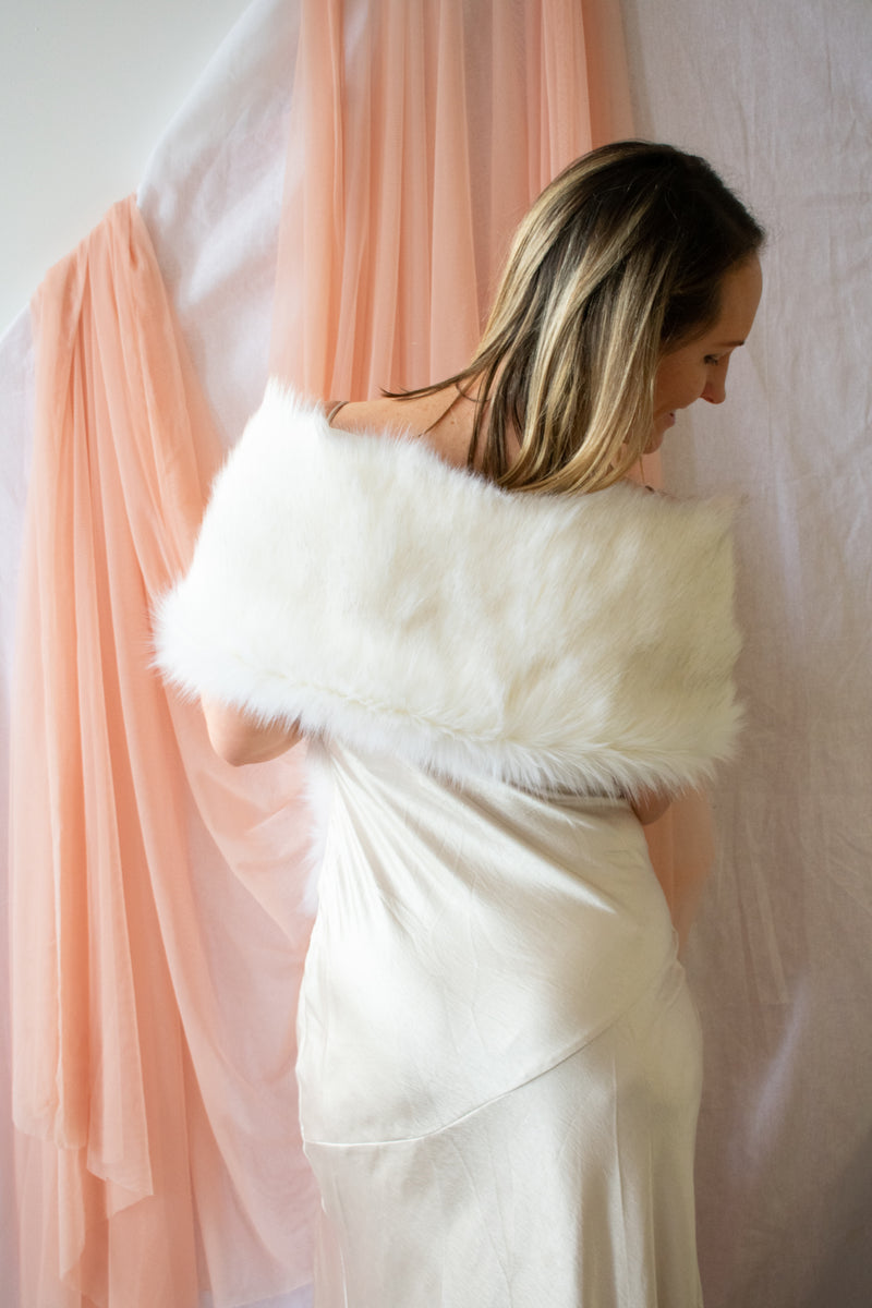 Shoulder Wrap Fur Shawl- Ivory